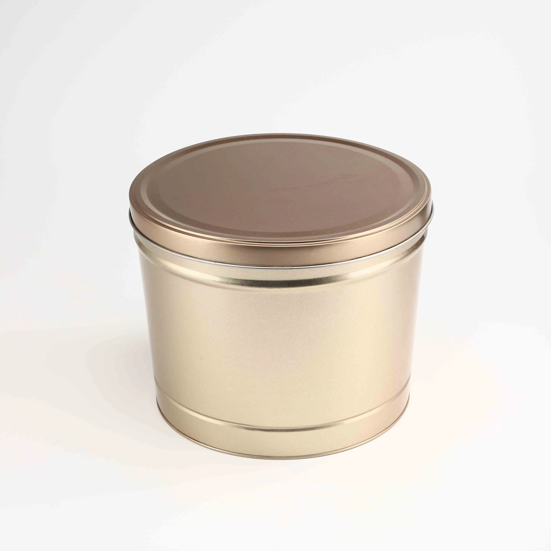 Reusing a Popcorn Metal Bucket with Lid for Home Storage
