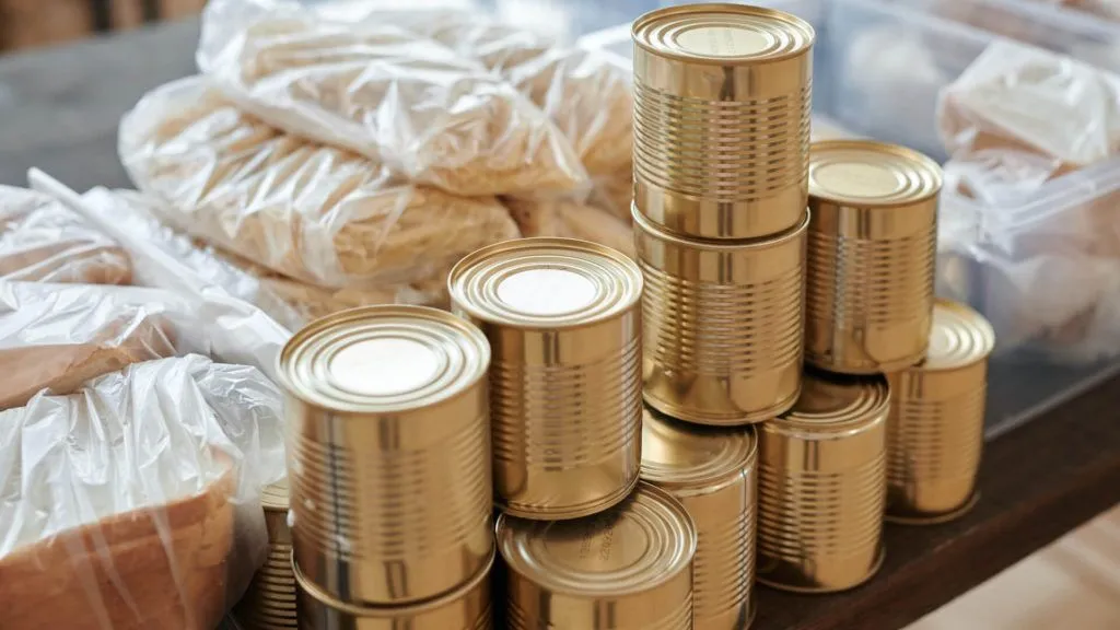 tin storage containers